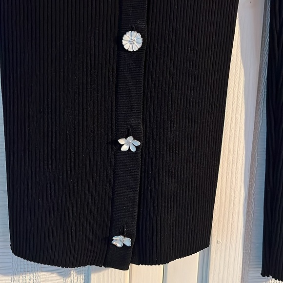 STAUD Cargo Knit Sweater - floral buttons size L - Picture 8 of 9